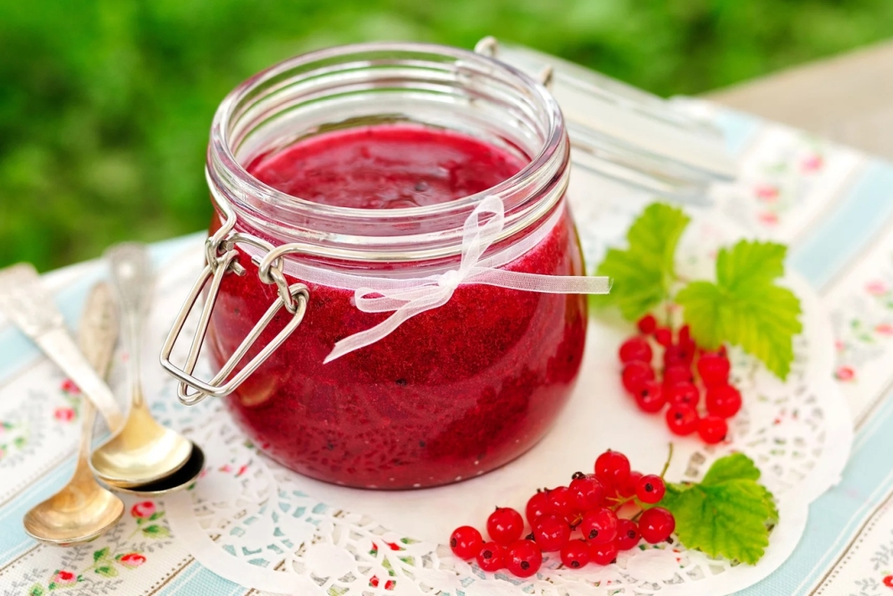 Конфитюр из красной смородины с крахмалом