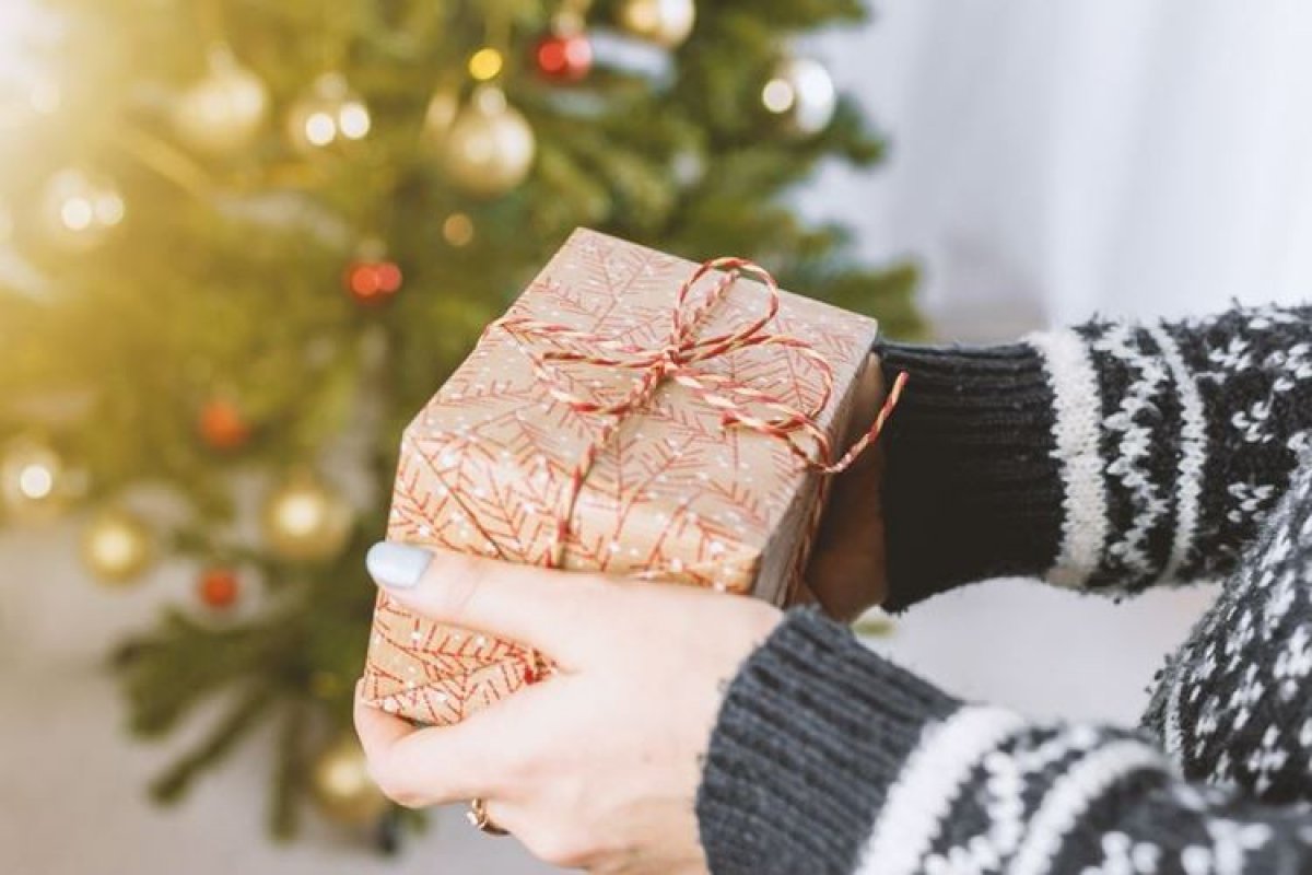 Подарки к Новому году своими руками: 6 оригинальных идей для ребенка