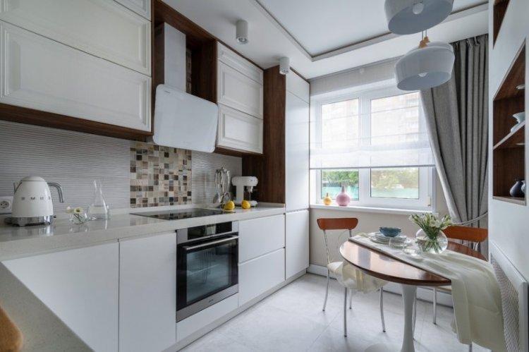 Современная белая кухня с белой столешницей - дизайн интерьера