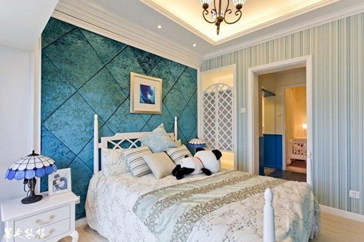 Бирюзовая спальня в классическом стиле - Дизайн интерьера