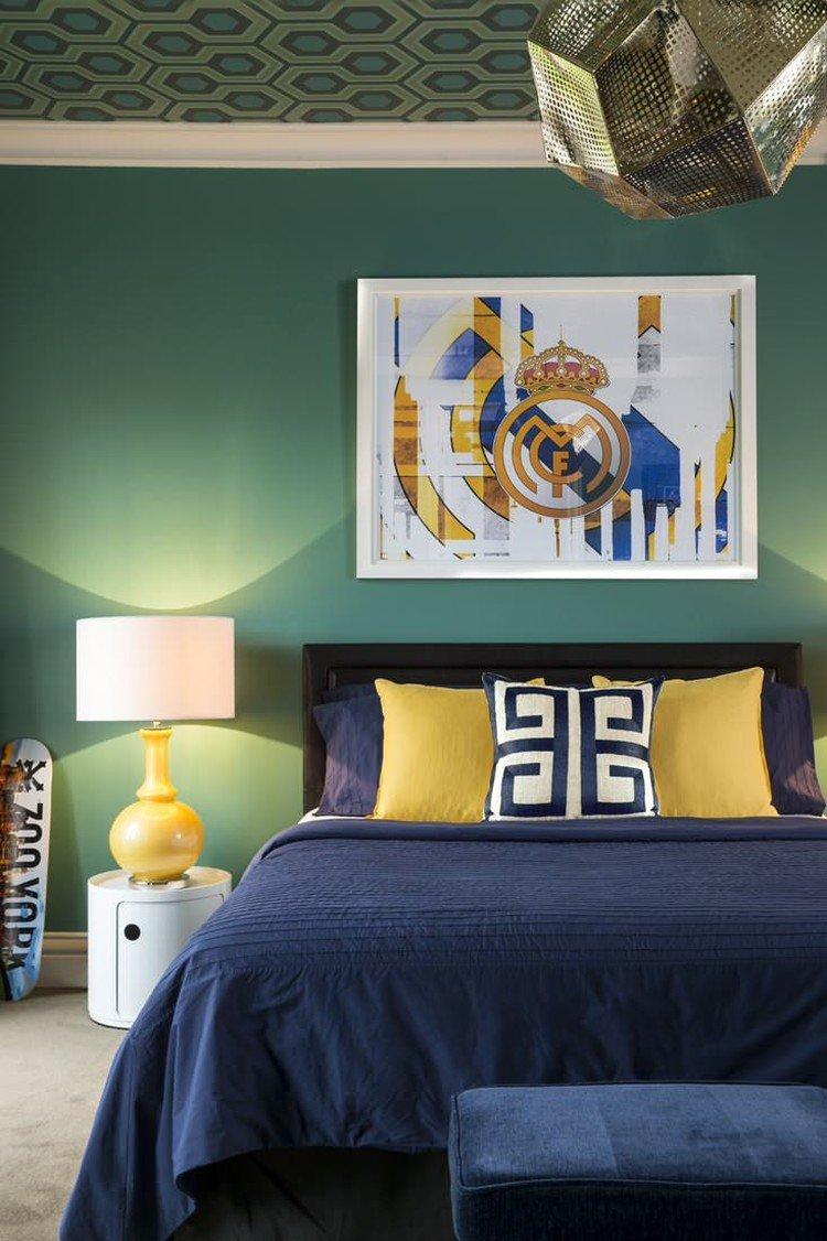 Освещение и декор - Дизайн бирюзовой спальни