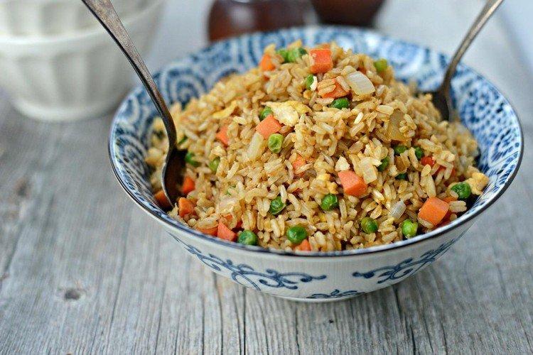 Рис с яйцом по-китайски - Блюда из риса рецепты