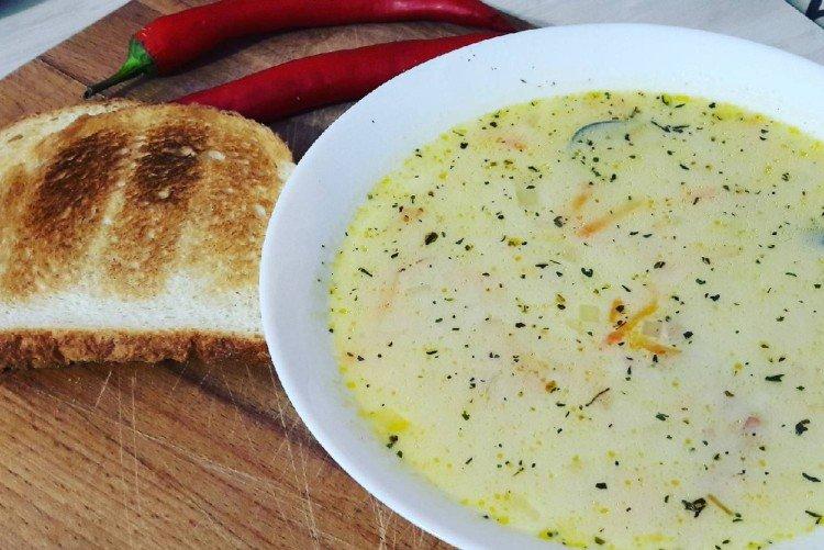 Рисовый суп с сыром и зеленью - Блюда из риса рецепты
