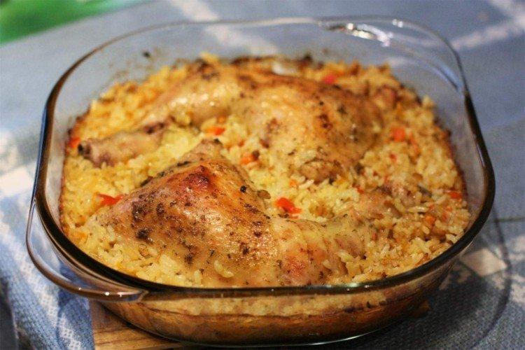 Курица с рисом в духовке - Блюда из риса рецепты
