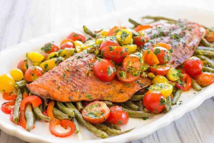 Рыба с овощами - рецепты