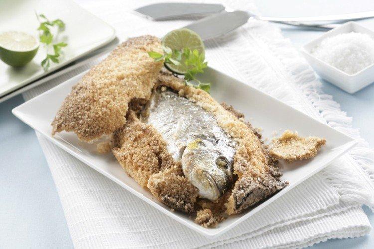 Рыба в соляной шубе - рецепты