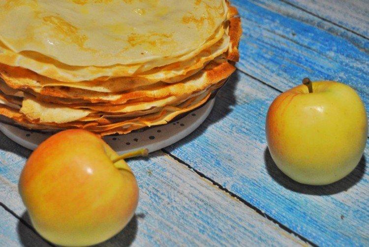 Блинчики «Яблоневый сад» - Что приготовить из яблок рецепты