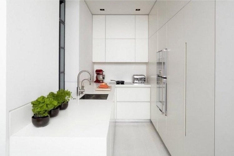 Дизайн маленькой кухни в стиле минимализм