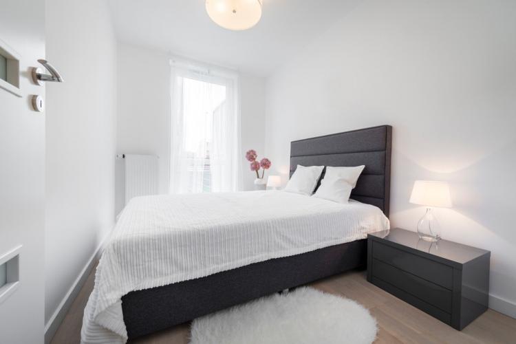 Дизайн спальни 10 кв. м: Современные идеи для маленькой комнаты! ФОТО