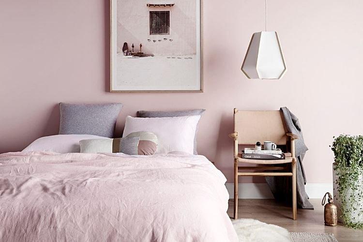 Дизайн розовой спальни 2021