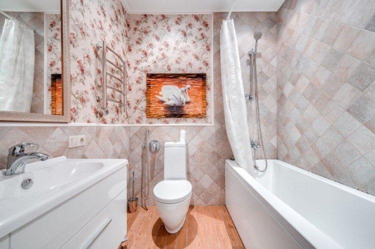 Узкая ванная в стиле прованс - Дизайн интерьера