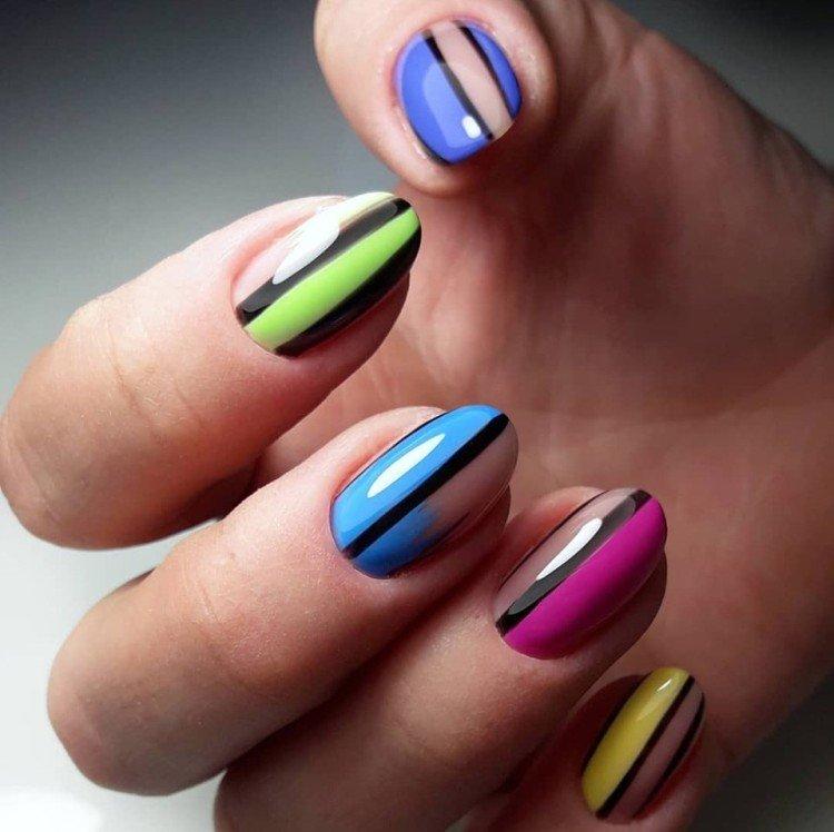 Радужный дизайн ногтей