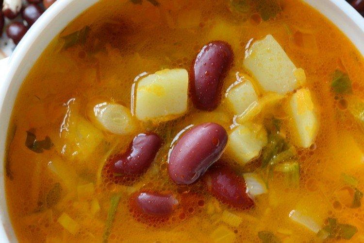 Фасолевый суп с гречкой