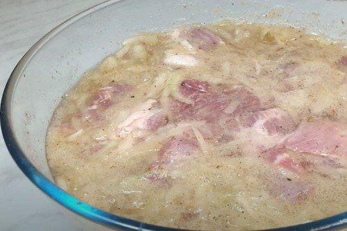 Шашлык из свинины на шпажках – классический рецепт