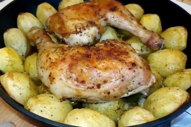 Куриные окорочка с картошкой в духовке