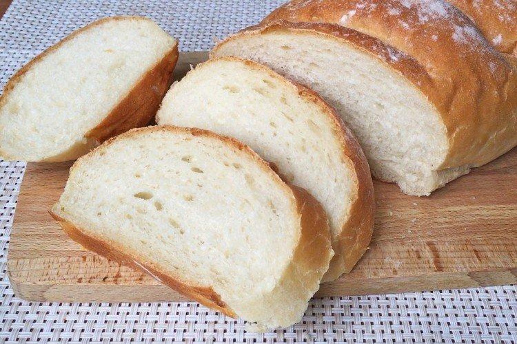 Хлеб на свежих дрожжах в духовке