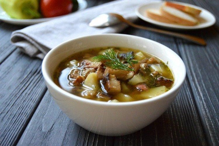 Грибной вегетарианский суп