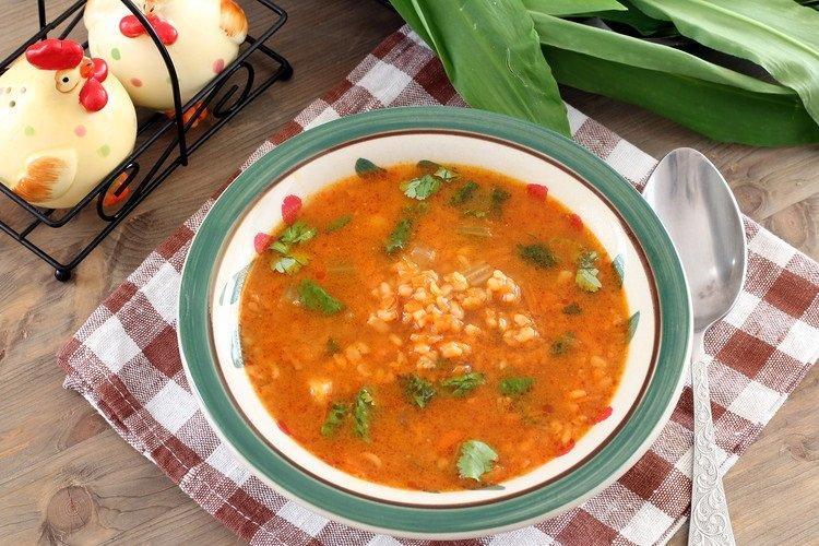 Вегетарианский суп с булгуром и карри