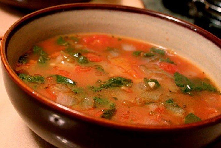 Суп со шпинатом и сельдереем