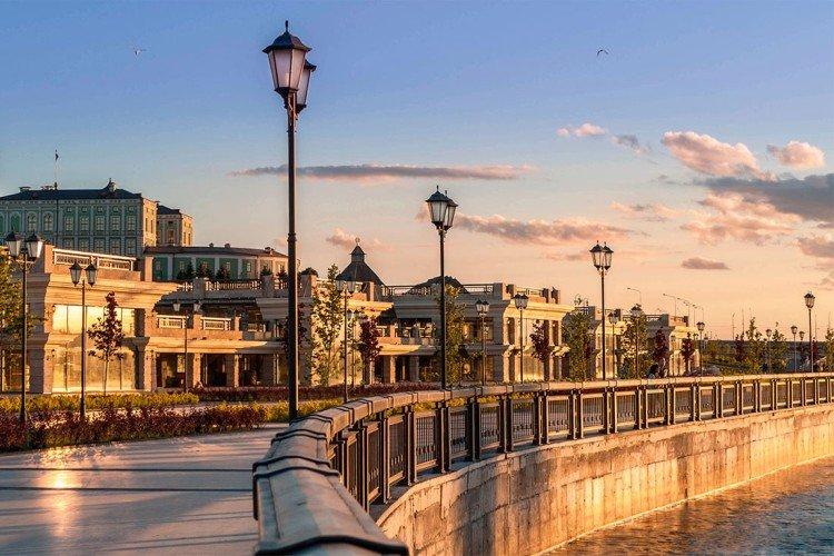 Кремлевская набережная Кремлевская набережная