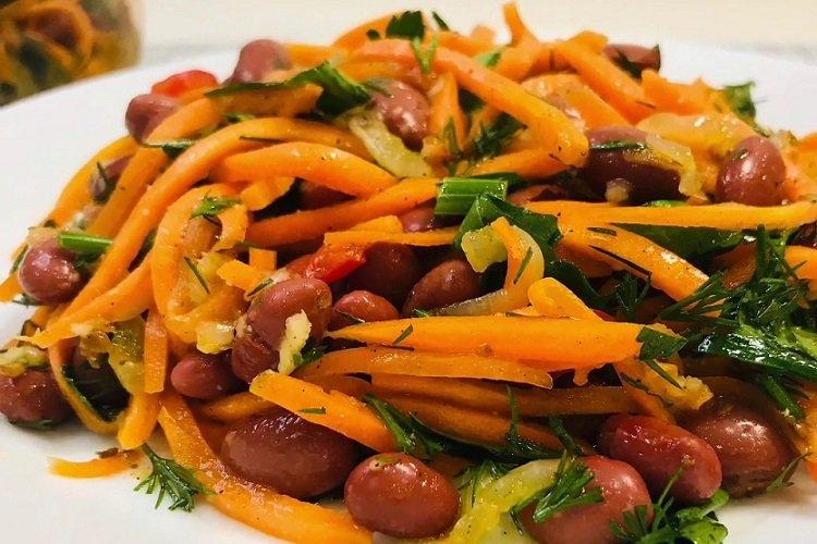 Салат с красной фасолью и морковью по-корейски