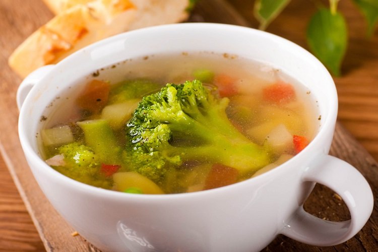 Гречневый суп с брокколи