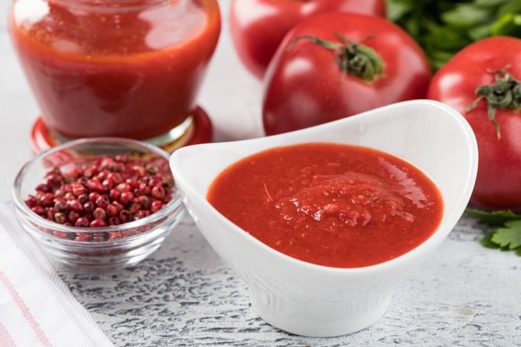 Острый томатный соус
