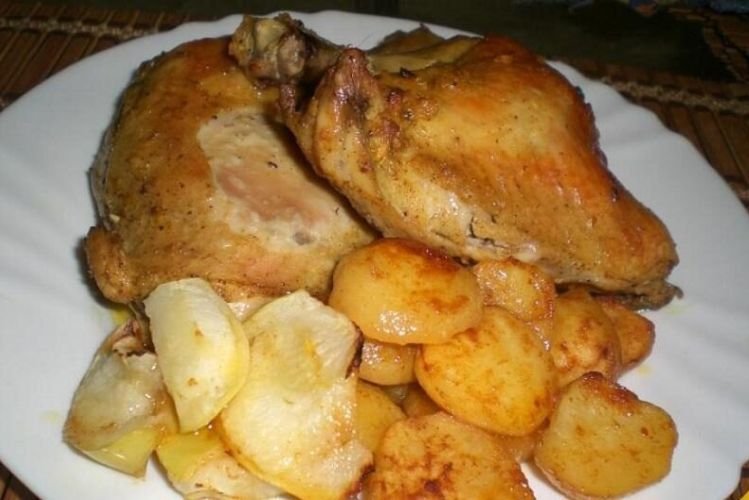 Жареная курица с картофелем
