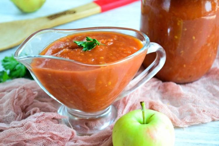 Соус для бургера из помидоров и яблок