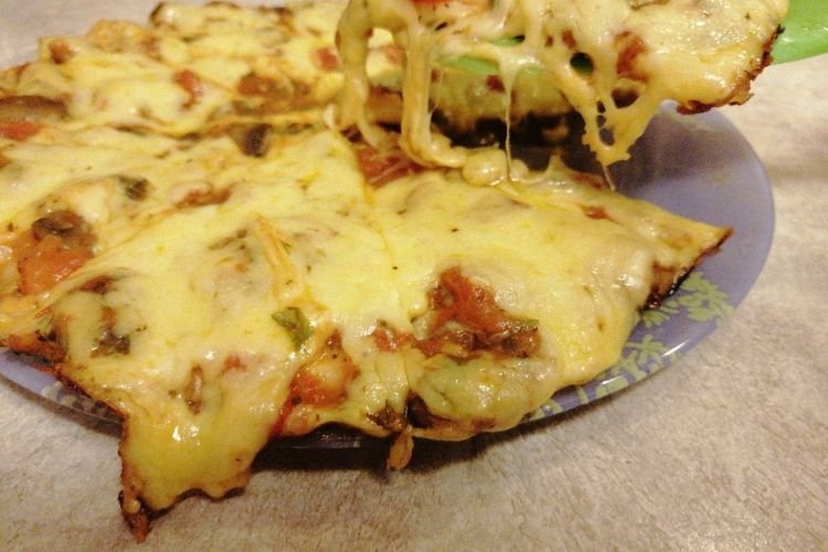 Пицца «4 сыра» из лаваша