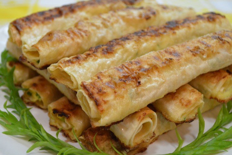 20 рецептов простых и очень вкусных блюд из лаваша