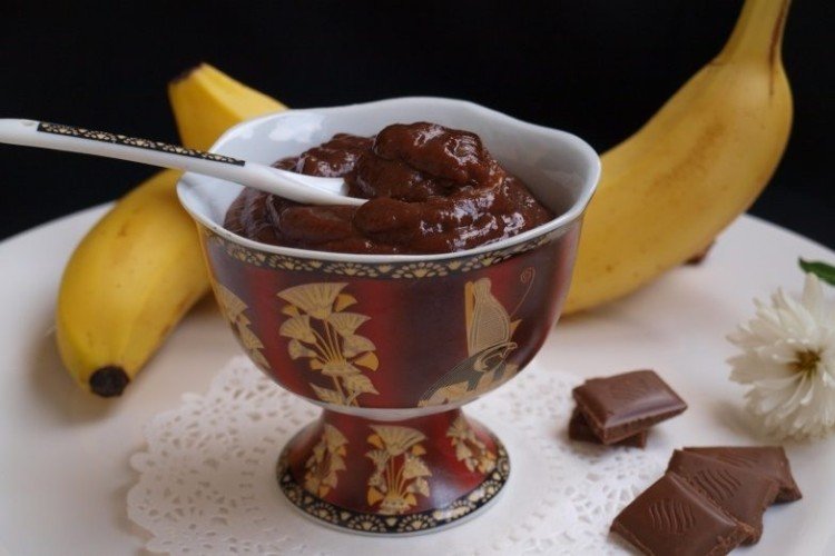 Шоколадный крем с бананом