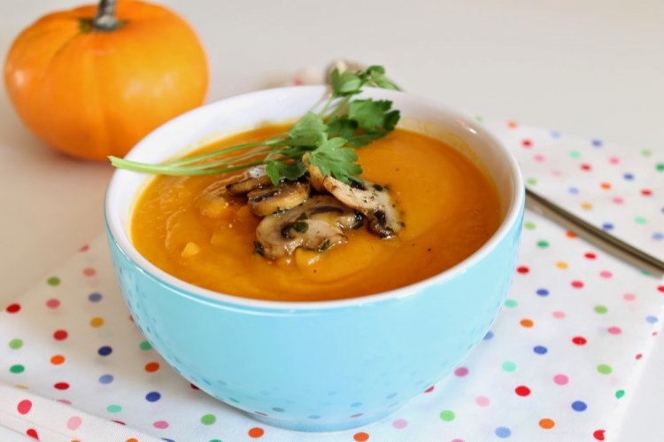 Крем-суп из тыквы с грибами