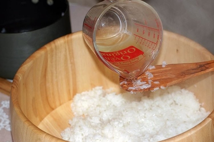 Заправка для риса с саке