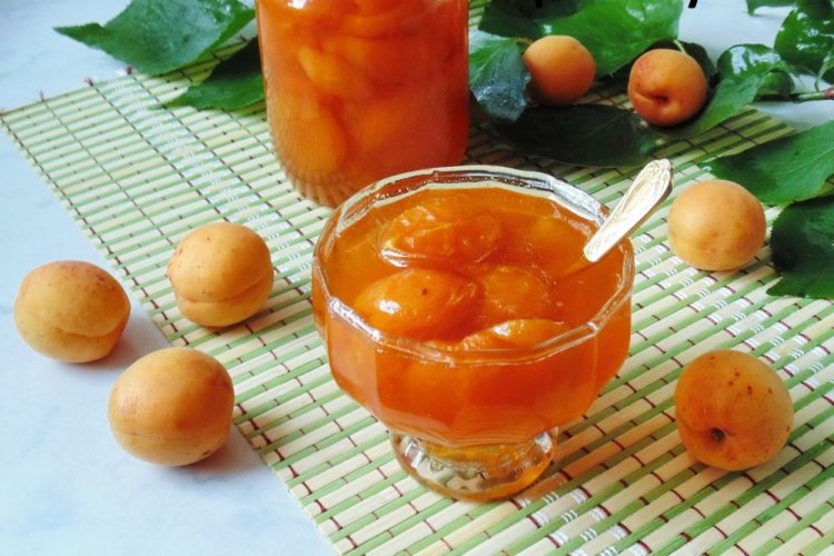 Варенье-пятиминутка из абрикосов без косточек
