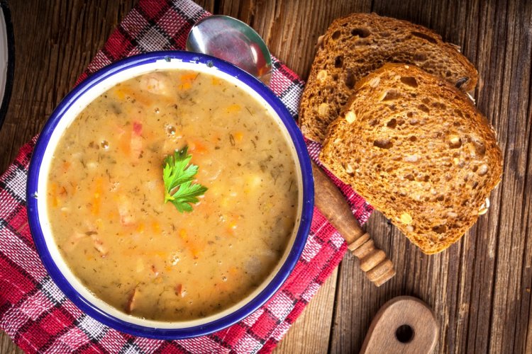 12 лучших рецептов горохового супа с копченой курицей