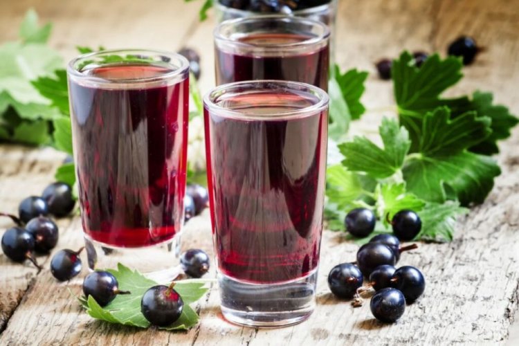 Вино из сушеных ягод черной смородины