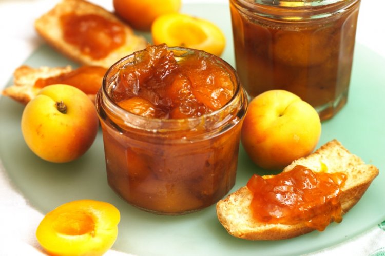 Варенье-пятиминутка из абрикосов и яблок
