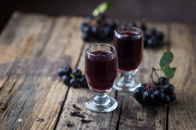 Быстрый рецепт вина из черноплодной рябины