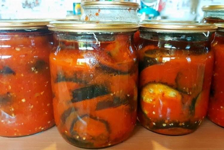 Баклажаны в аджике с томатным соком и кетчупом