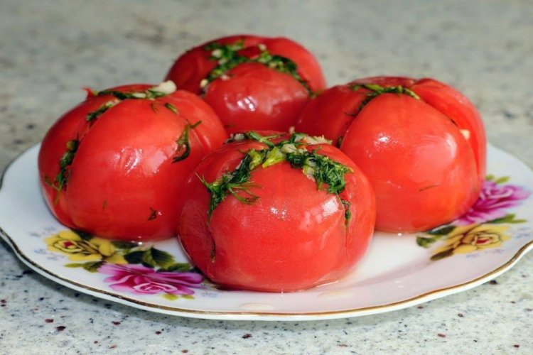 Быстрые помидоры по-армянски