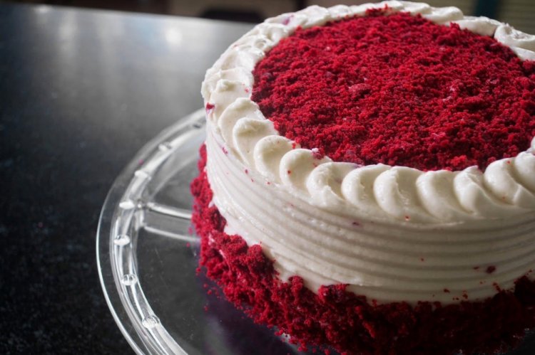 Творожный крем для торта «Красный бархат»