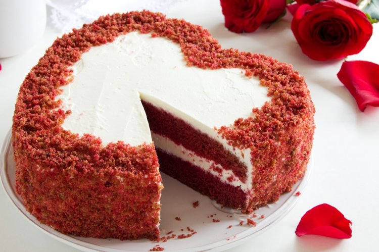Торт «Красный бархат» на 14 февраля