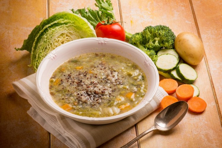 12 супов с киноа, вкуснее которых вы еще не ели
