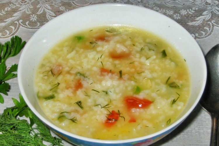 Быстрый суп с киноа и рисом