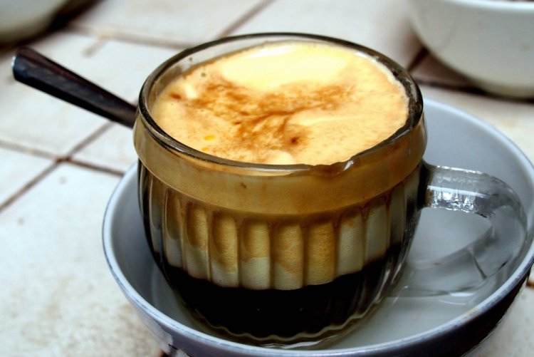 Кофе с желтком