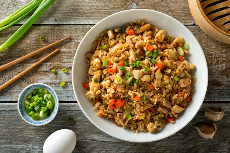 15 самых вкусных рецептов риса на сковороде