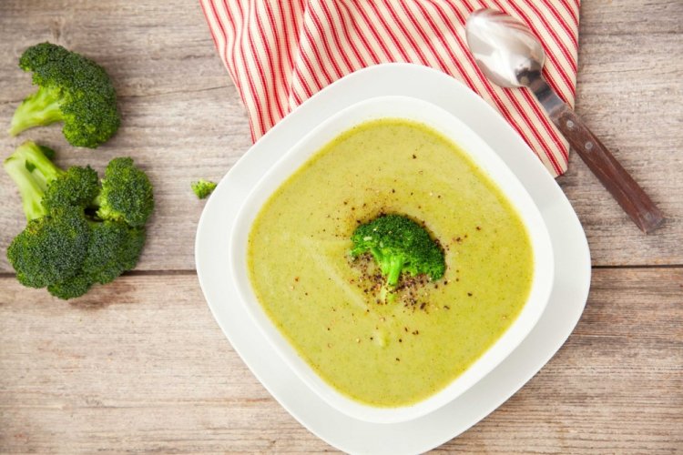 Суп-пюре из брокколи и цветной капустой