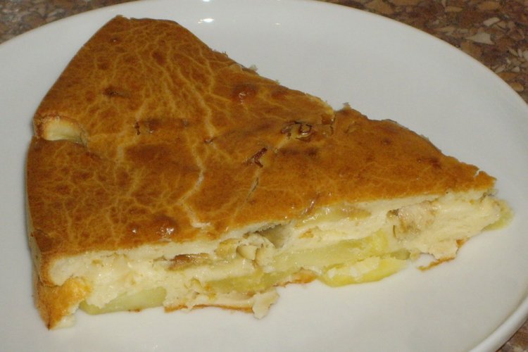 Постный заливной пирог с картошкой в мультиварке