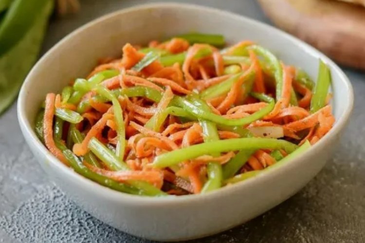 Салат из черемши с морковью